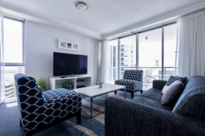 Apartment with Ocean Views, Surfers Paradise